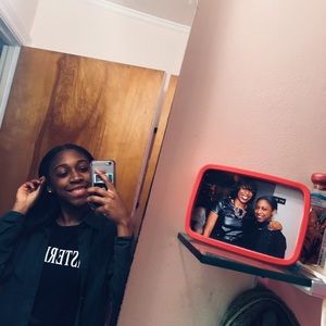 Meet your Posher, Sydney